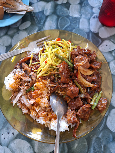 KEDAI MOK NASI ULAM SELERA KAMPUNG BELAKANG KFC BARU