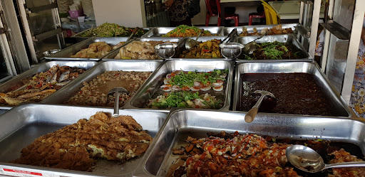 Kedai Makan Kak Lah