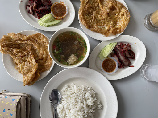 Nasi Berlauk Kak La Padang Balang