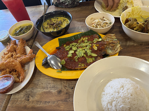 Sultan Salai - Daging Salai, Itik Salai, Siput Sedut Masak Lemak @ Simpang Ampat, Melaka