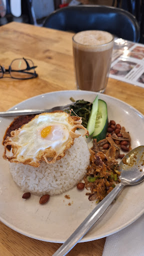 Warong Kampong Padang