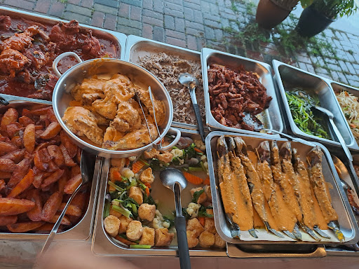 Restoran Nasi Berlauk Lot 32
