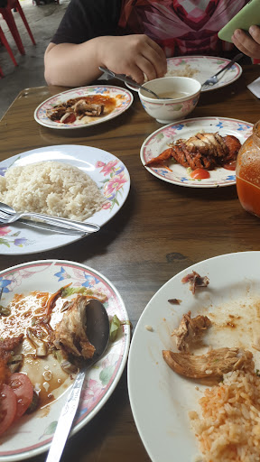 Nasi Ayam Daniel