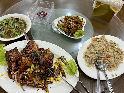 Wong Kham Makanan Cina Muslim bentong