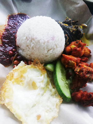 LAMAN HIJAU CAFE