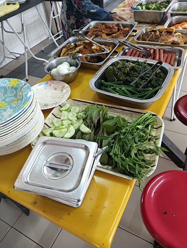 PAK NON & FAMILY NASI CAMPUR