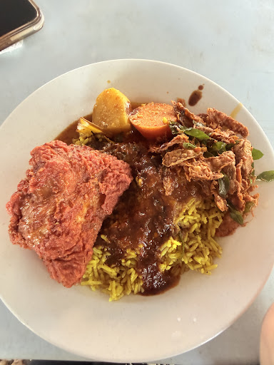 Nasi kandar ekonomi juru atas lori