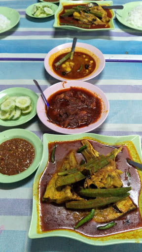 Nasi Lauk Simpang 3 D' SURAU