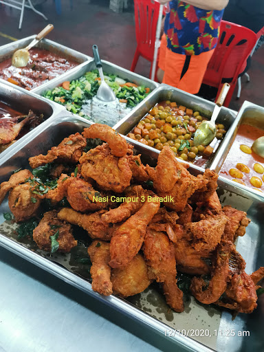 Nasi Campur 3 Beradik