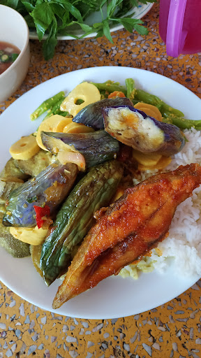 Restoran Lauk Lauk
