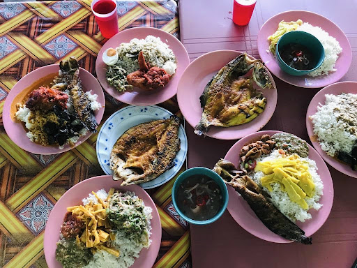 Fauzi Nasi Campur