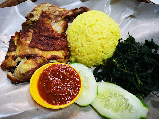 Warung Nasi Kuning