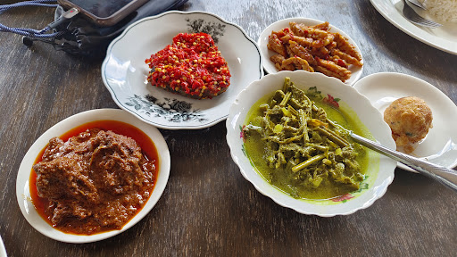 Riung Kuring Masakan Khas Sunda