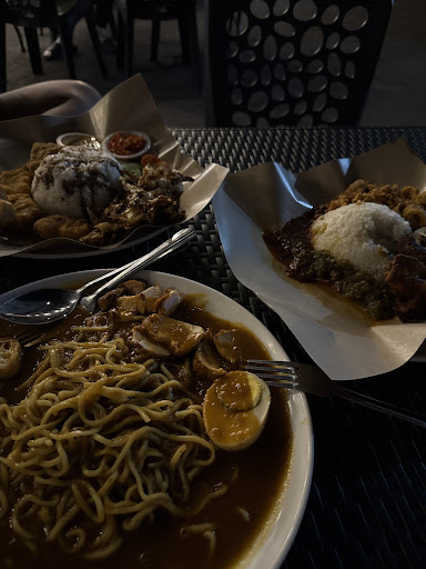 Nasi & Sambal