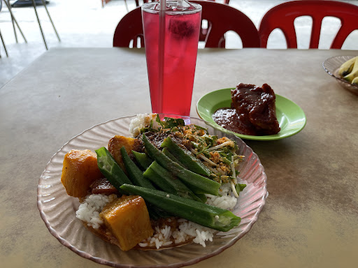 Kedai Makan Kak Samsiah Kg. Subang