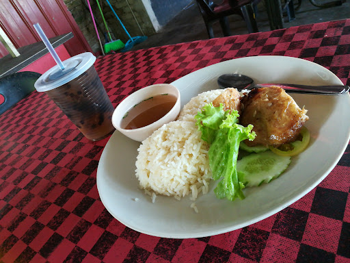 D Nasi Ayam RM1.90 (Harga Lama)