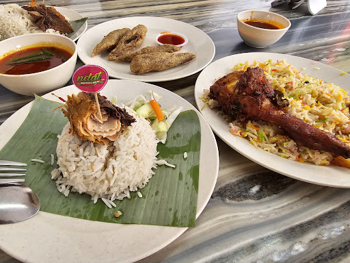 NASI DAGANG ATAS TOL-BANDAR
