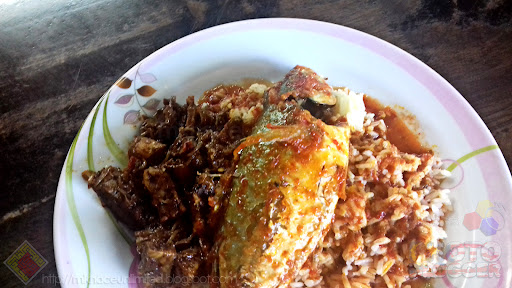 Lontong Warisan Haji Salim