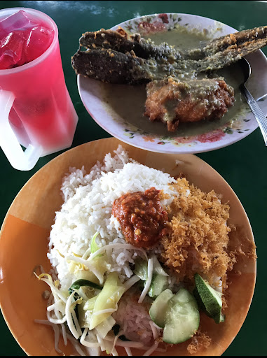 Kompleks Niaga Parit Raja