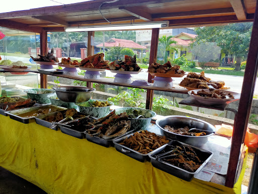 Nasi Padang Parit Semerah