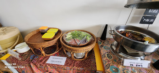 NASI CAMPUR FIESTA FOOD