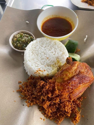 Kak Nur Nasi Kukus dan Kerabu Langkawi